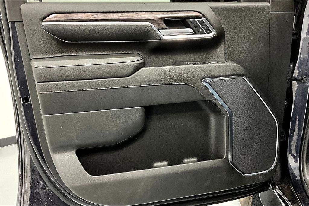 used 2024 Chevrolet Silverado 2500 car, priced at $61,000