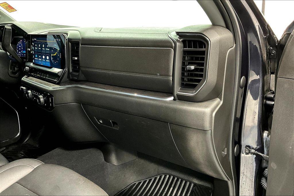 used 2024 Chevrolet Silverado 2500 car, priced at $61,000
