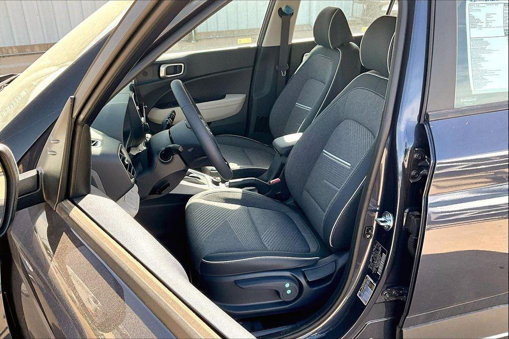 new 2025 Hyundai Venue car, priced at $24,415