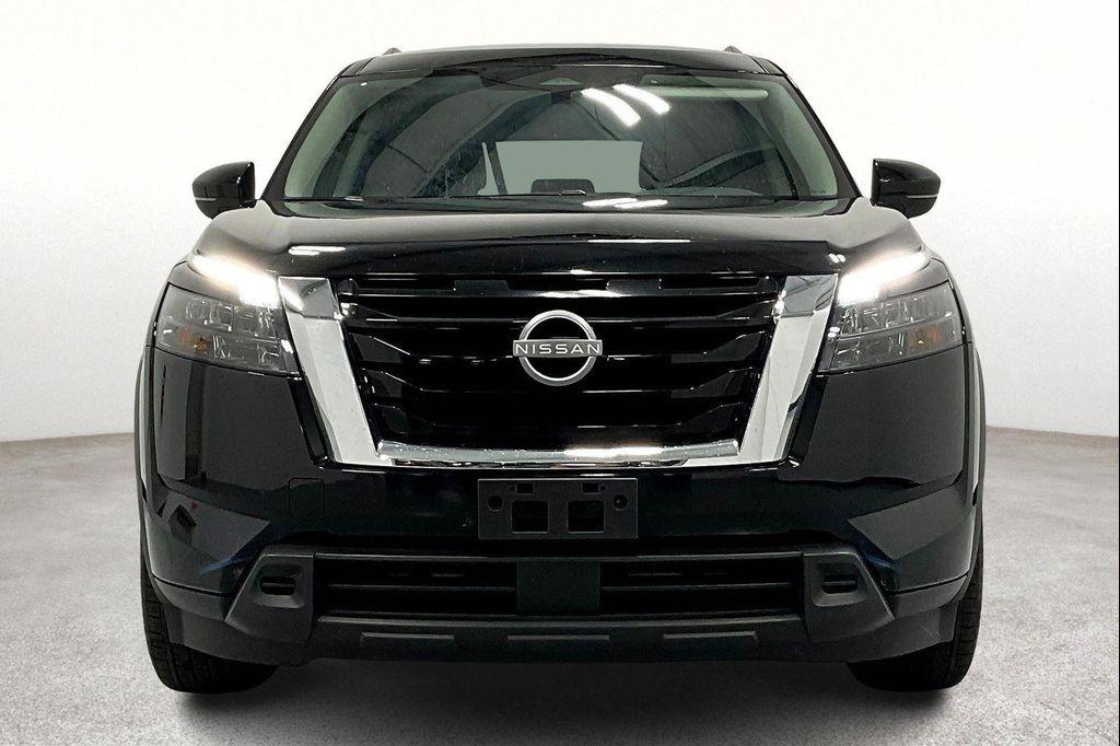 used 2024 Nissan Pathfinder car, priced at $31,000