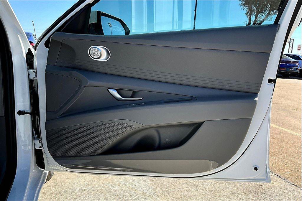 new 2025 Hyundai Elantra car, priced at $23,927