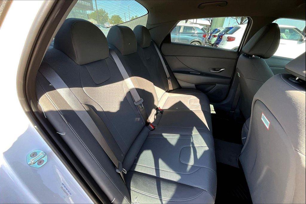 new 2025 Hyundai Elantra car, priced at $23,927