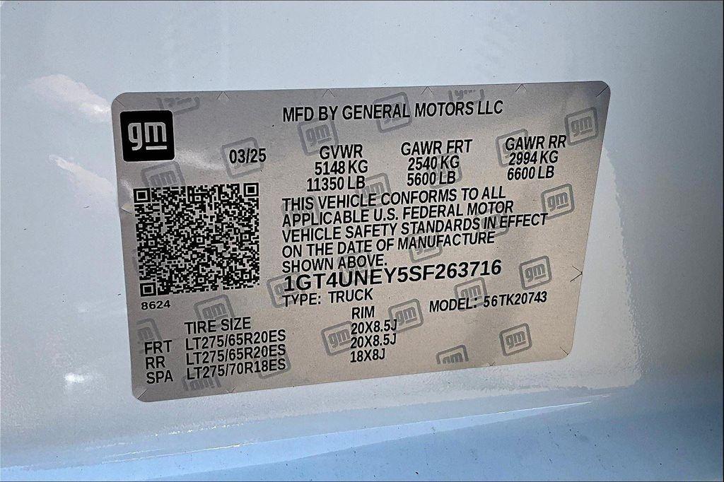 new 2025 GMC Sierra 2500 car, priced at $73,000