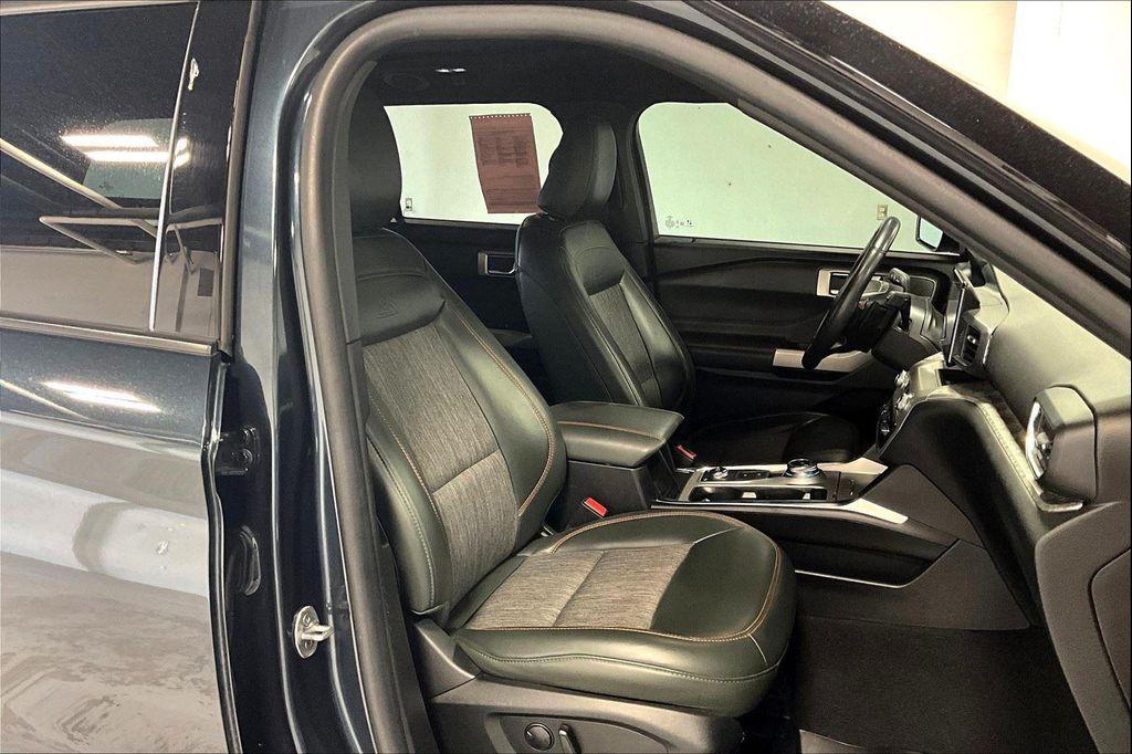 used 2022 Ford Explorer car, priced at $33,500