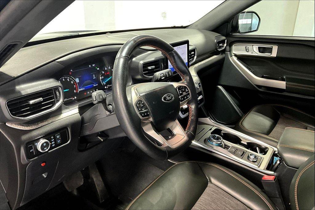 used 2022 Ford Explorer car, priced at $33,500