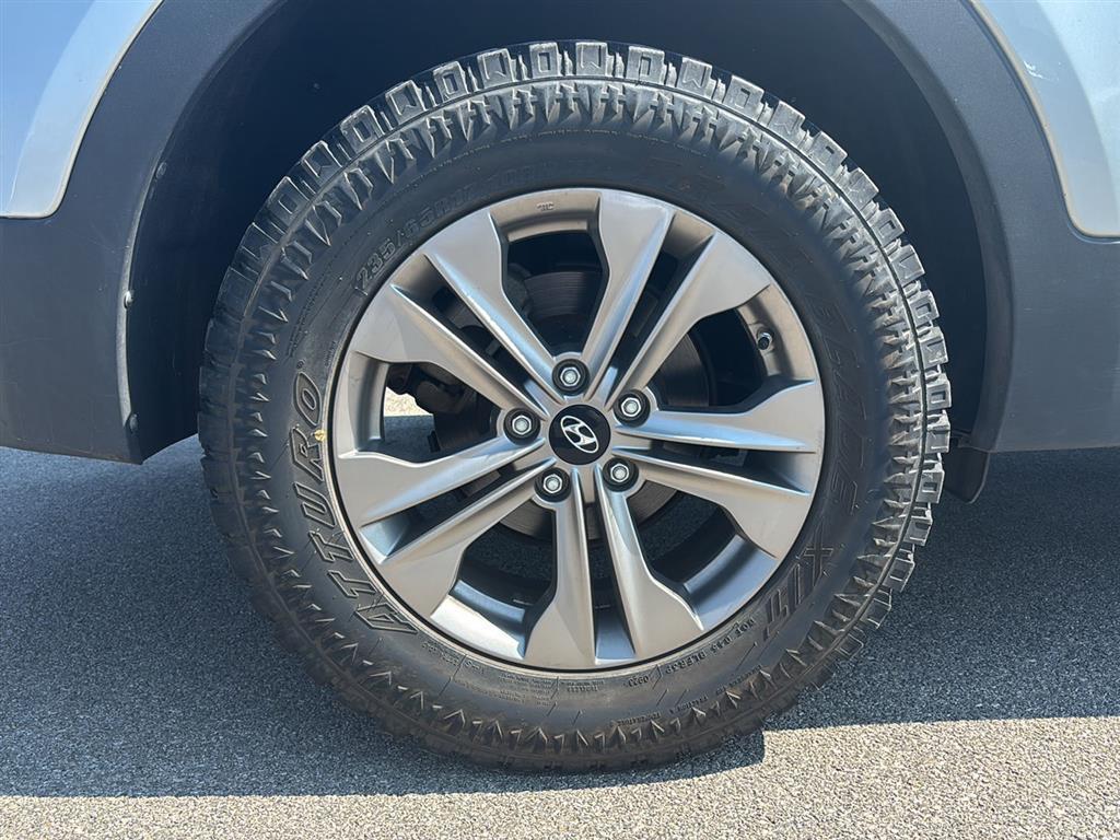 used 2016 Hyundai Santa Fe Sport car