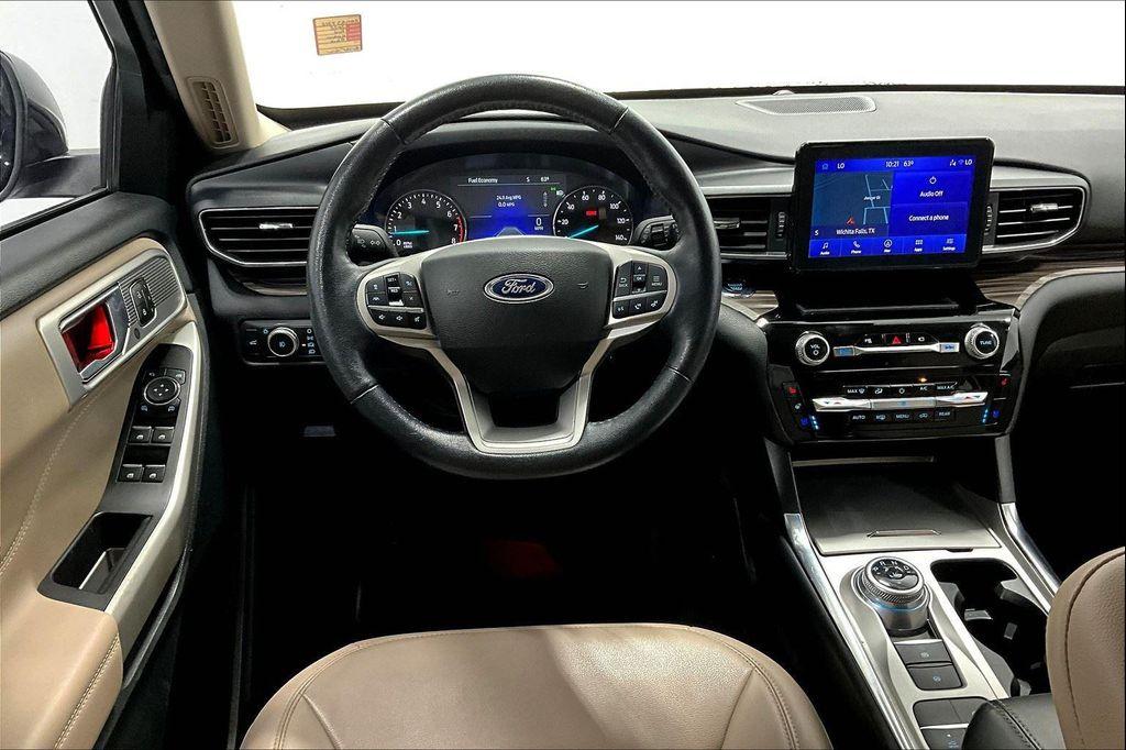used 2022 Ford Explorer car, priced at $29,000