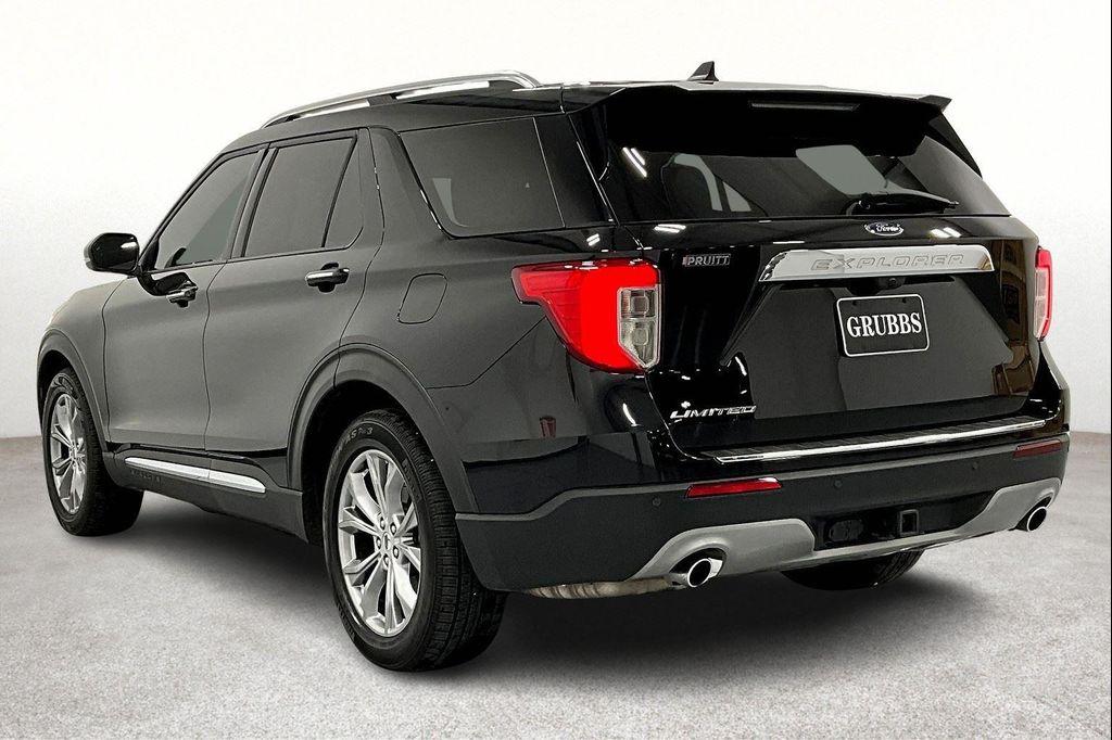 used 2022 Ford Explorer car, priced at $29,000
