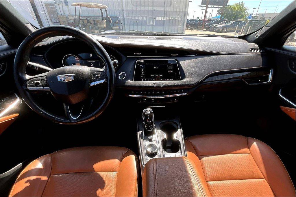 used 2021 Cadillac XT4 car, priced at $23,000