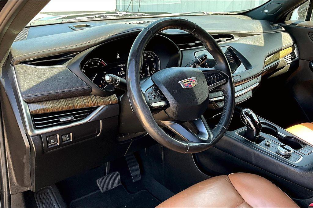 used 2021 Cadillac XT4 car, priced at $22,000