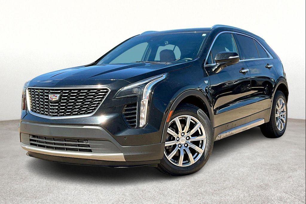 used 2021 Cadillac XT4 car, priced at $23,000