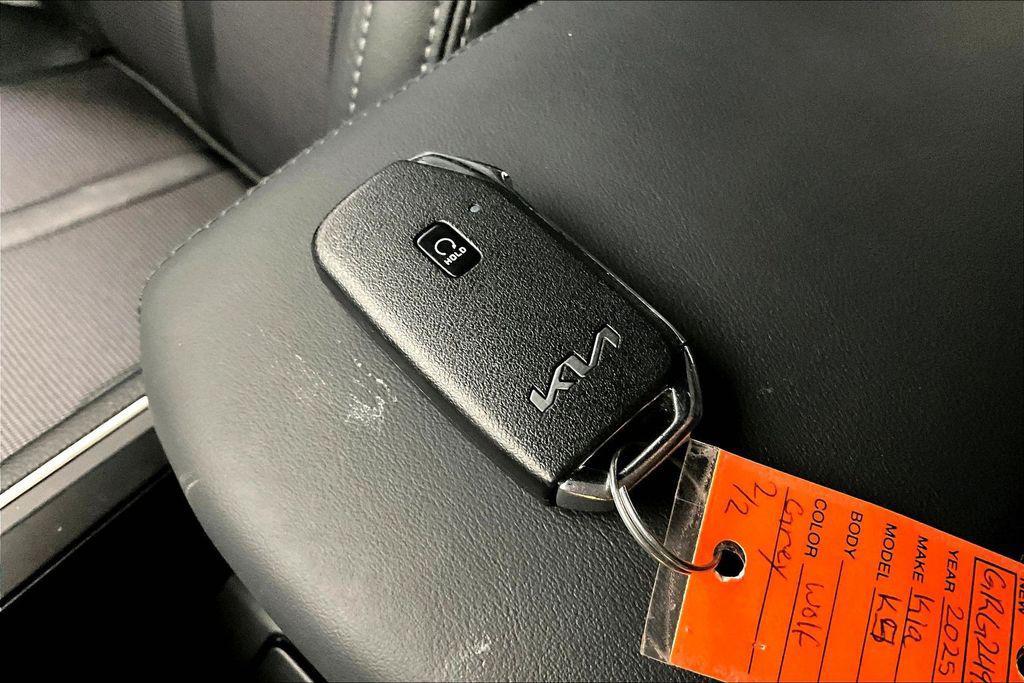 used 2024 Kia K5 car, priced at $25,000