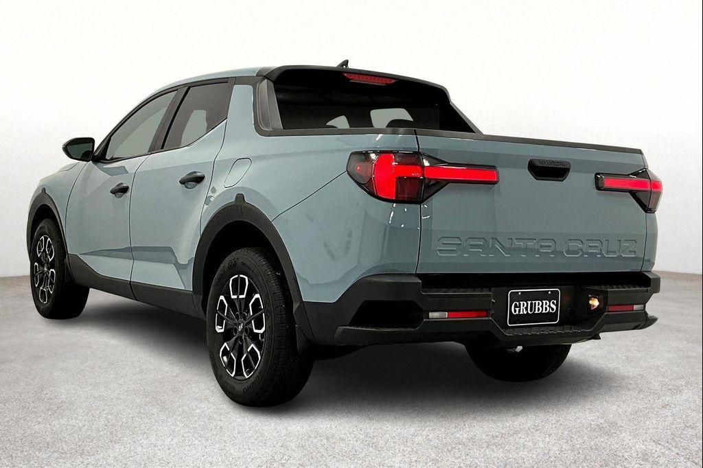 used 2024 Hyundai SANTA CRUZ car, priced at $25,000