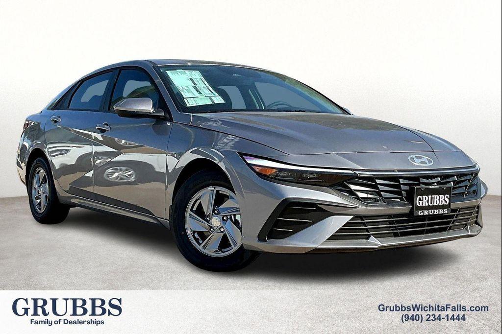 new 2025 Hyundai Elantra car, priced at $23,397