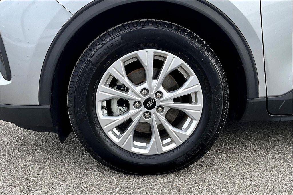 used 2023 Ford Escape car, priced at $21,750