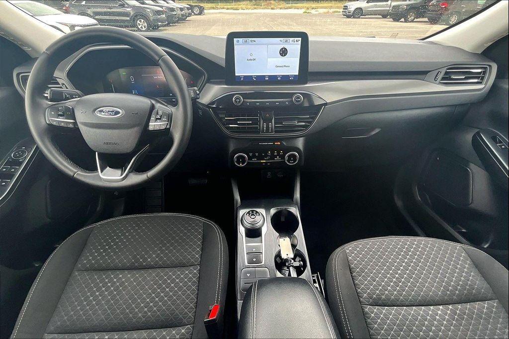 used 2023 Ford Escape car, priced at $21,750