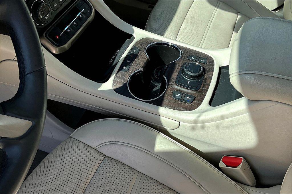 used 2023 GMC Acadia car, priced at $37,000