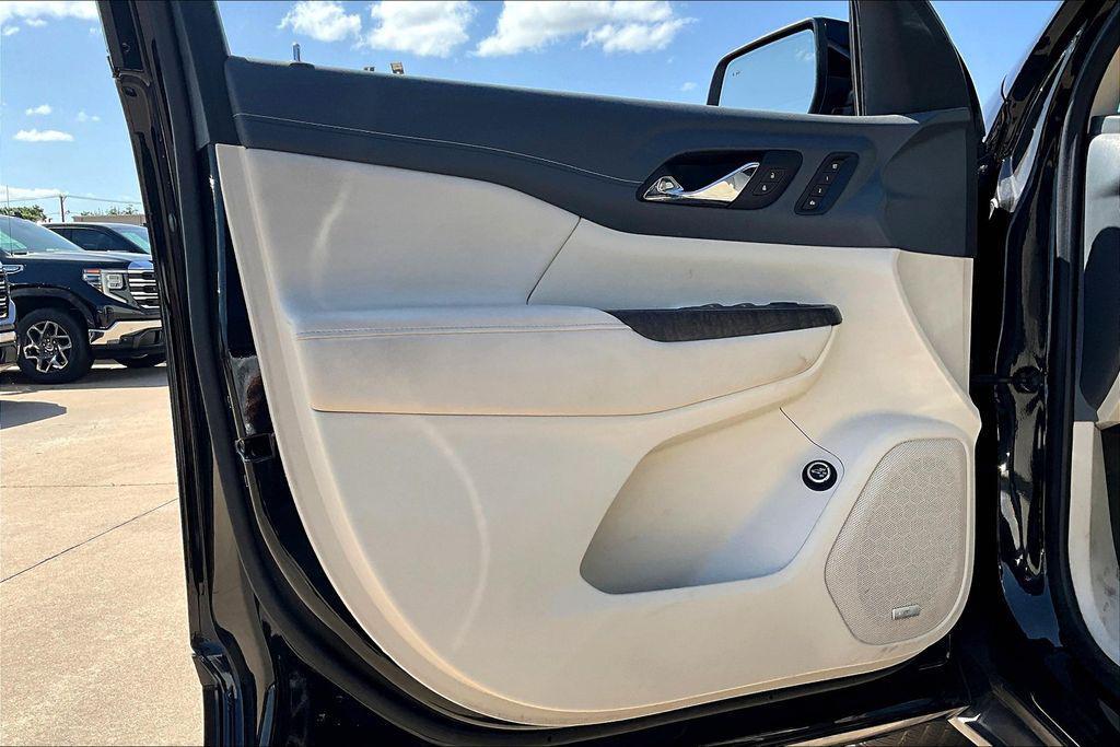 used 2023 GMC Acadia car, priced at $37,000