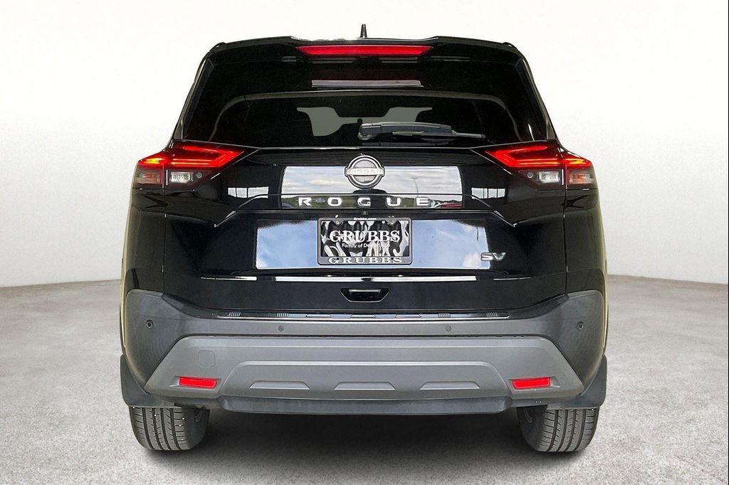 used 2022 Nissan Rogue car, priced at $20,000