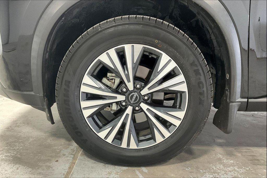 used 2022 Nissan Rogue car, priced at $20,000