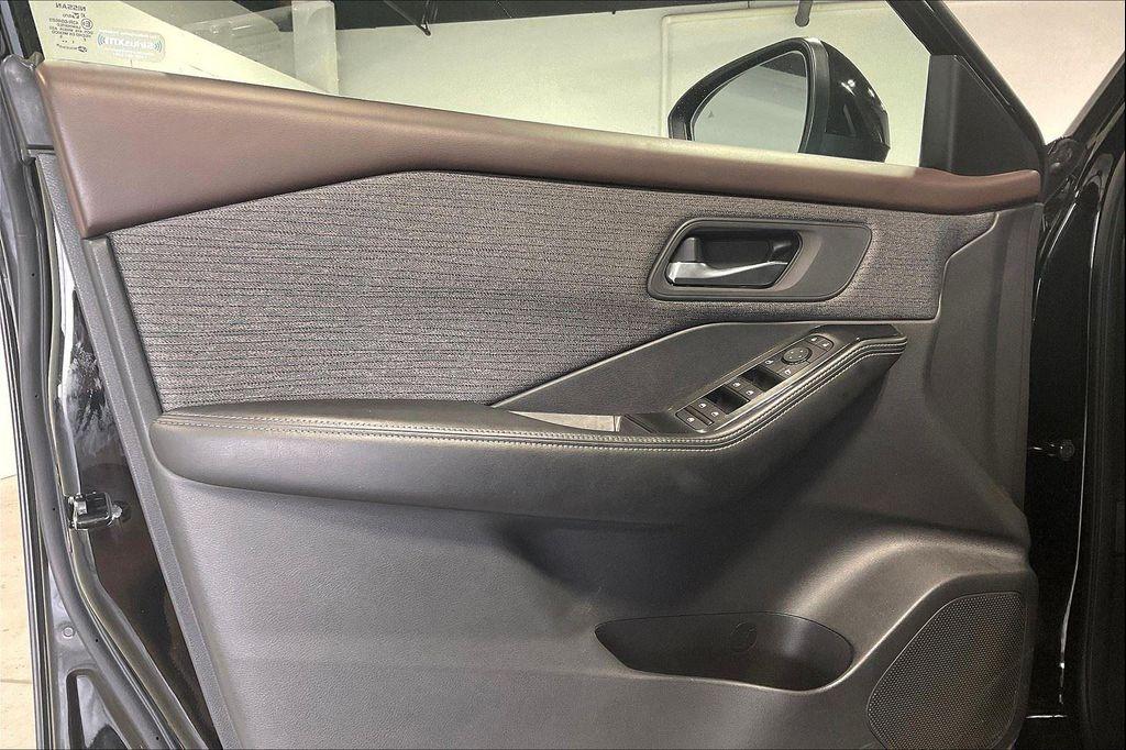 used 2022 Nissan Rogue car, priced at $20,000