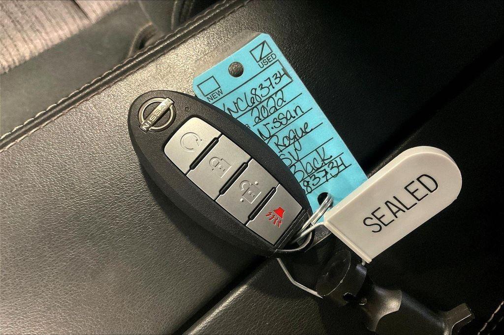 used 2022 Nissan Rogue car, priced at $20,000