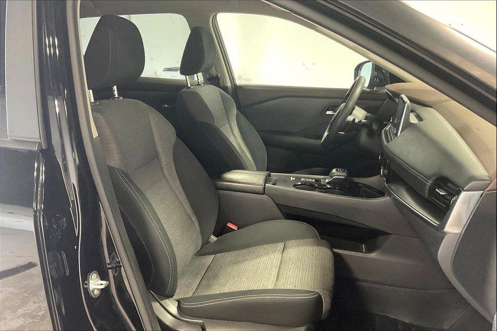 used 2022 Nissan Rogue car, priced at $20,000