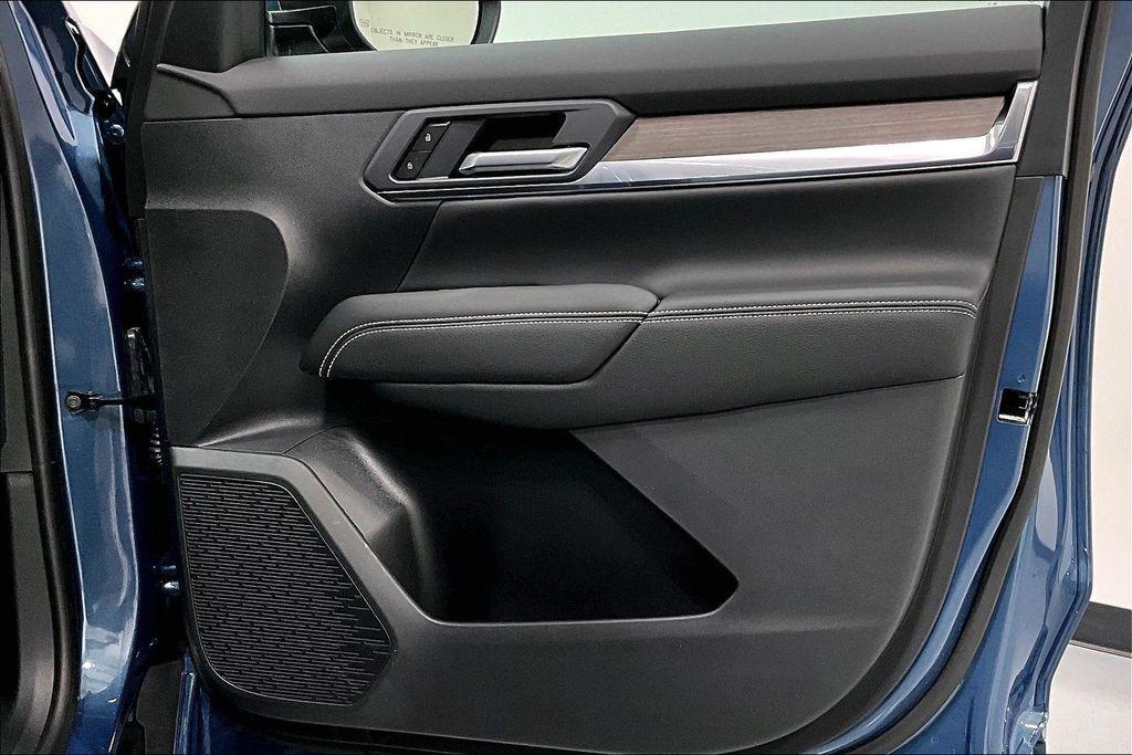 new 2026 GMC Terrain car, priced at $44,435