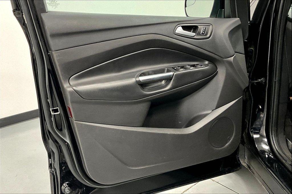 used 2017 Ford Escape car