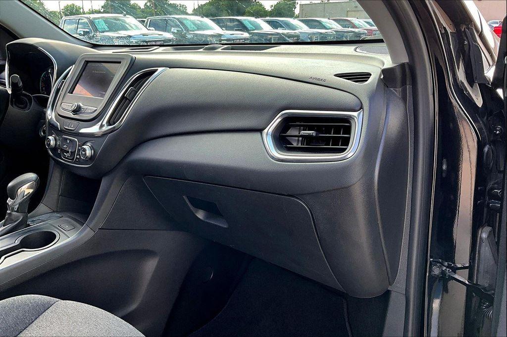 used 2023 Chevrolet Equinox car, priced at $22,000