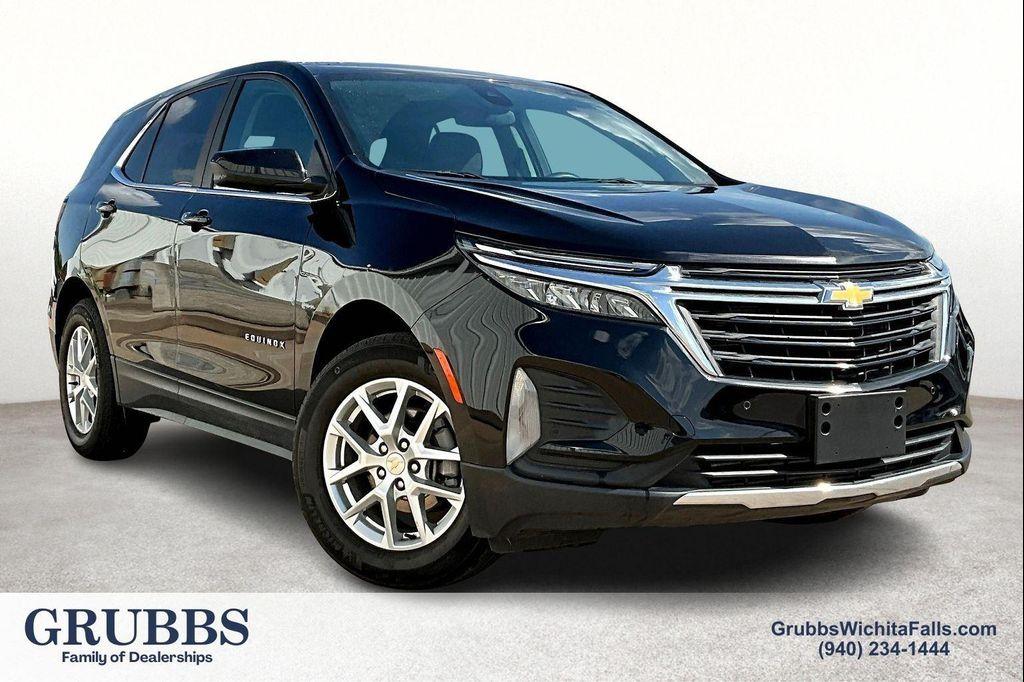 used 2023 Chevrolet Equinox car, priced at $21,000