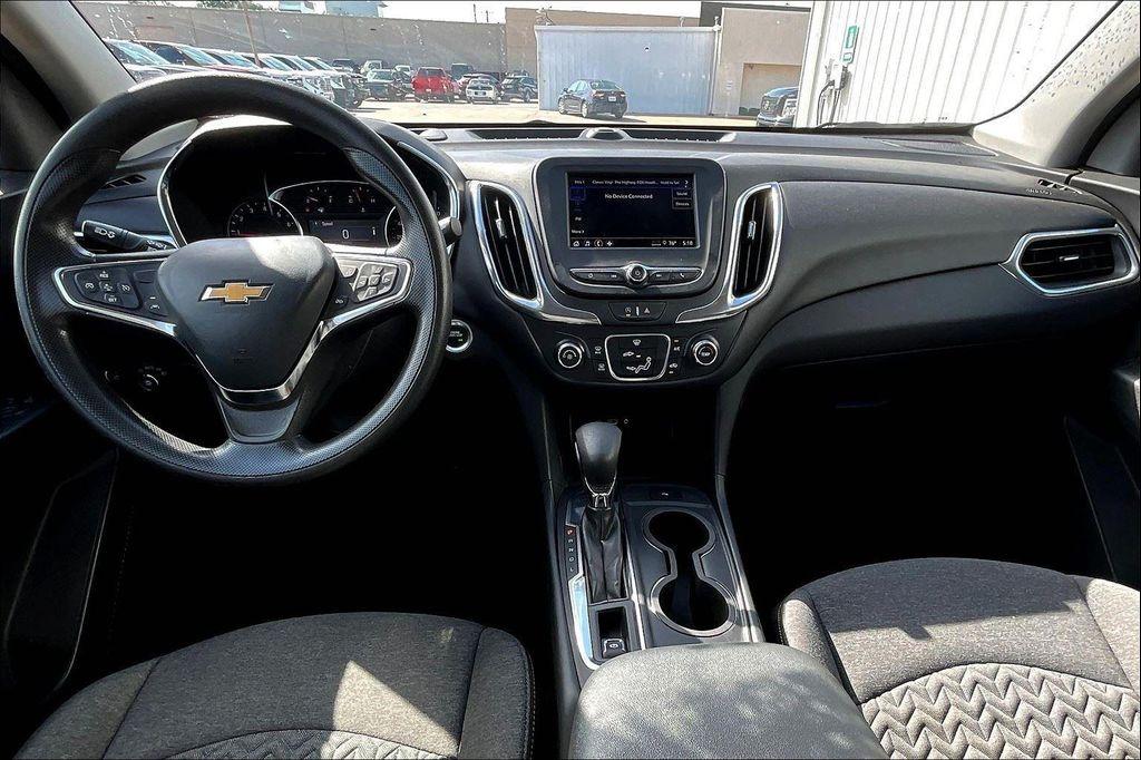used 2023 Chevrolet Equinox car, priced at $22,000