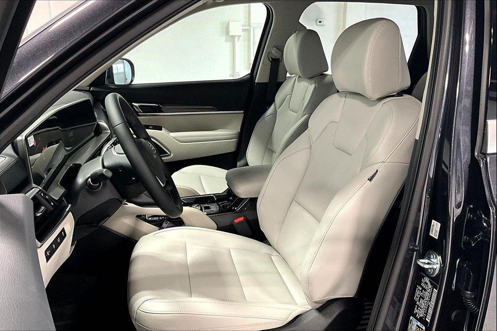 new 2025 Kia Telluride car, priced at $38,780
