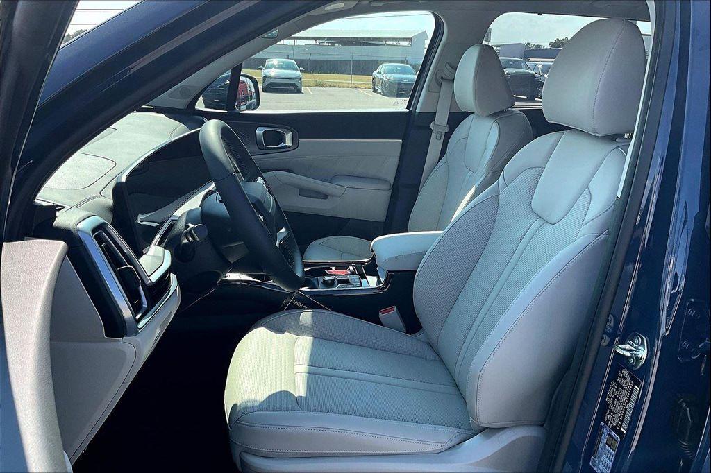new 2026 Kia Sorento car, priced at $44,560
