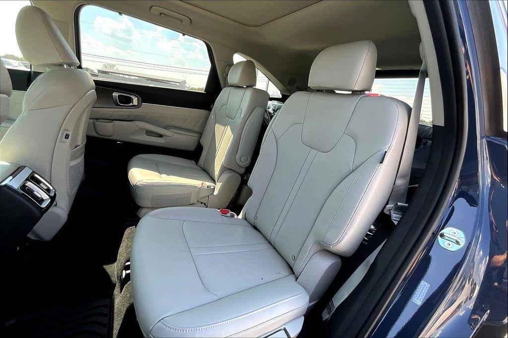 new 2026 Kia Sorento car, priced at $44,560