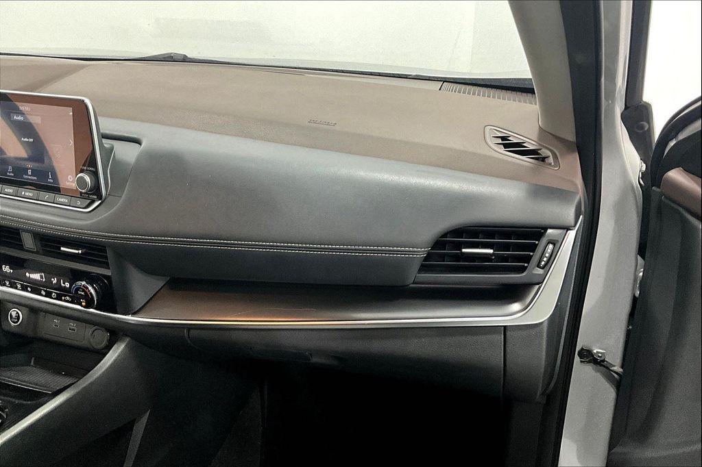 used 2023 Nissan Rogue car, priced at $22,271