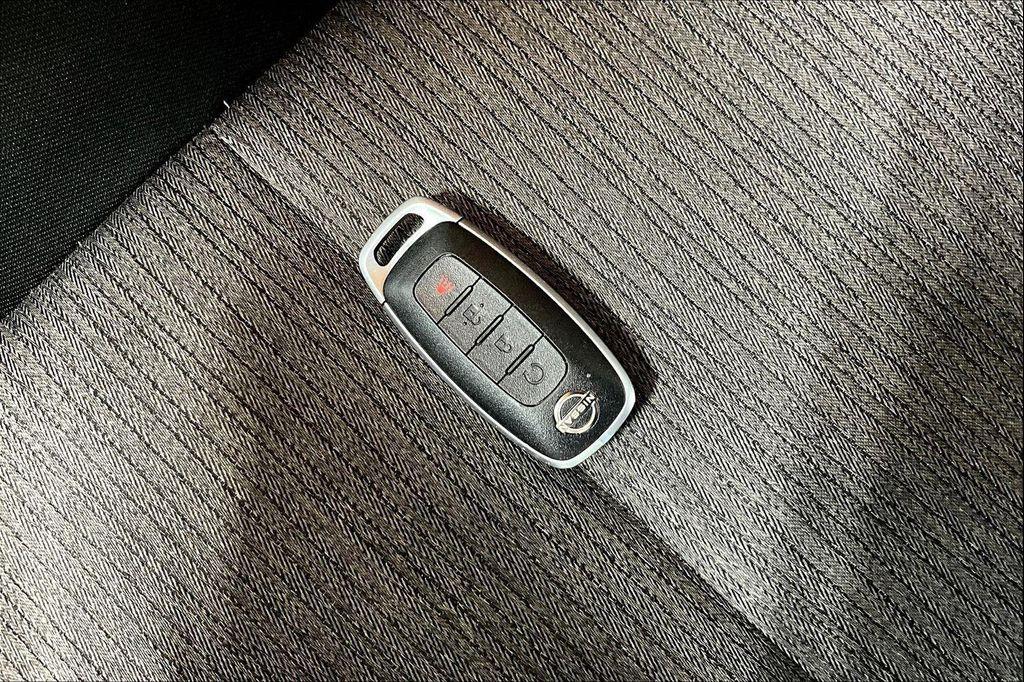 used 2023 Nissan Rogue car, priced at $22,271