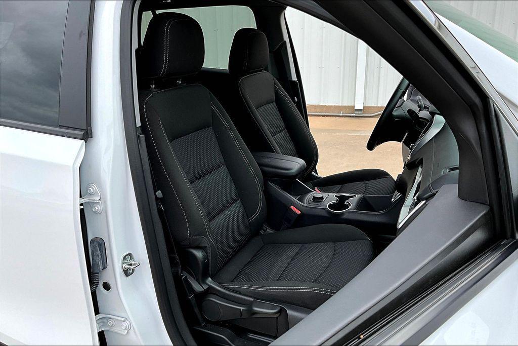 used 2024 GMC Terrain car, priced at $25,000