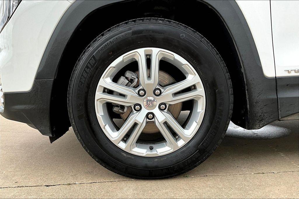 used 2024 GMC Terrain car, priced at $25,000