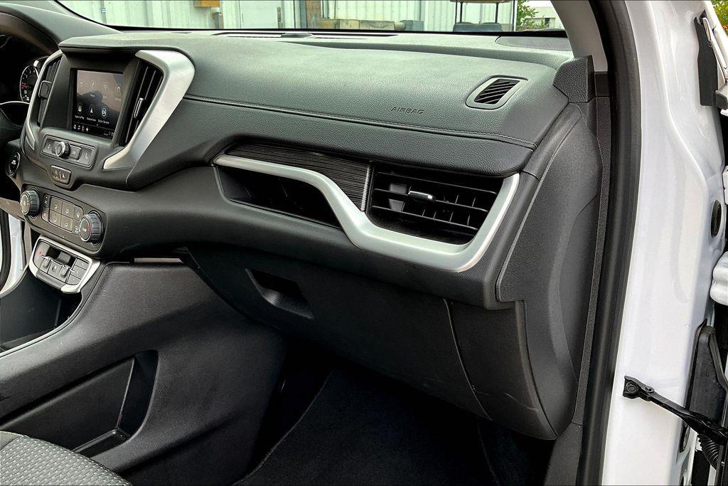used 2024 GMC Terrain car, priced at $25,000