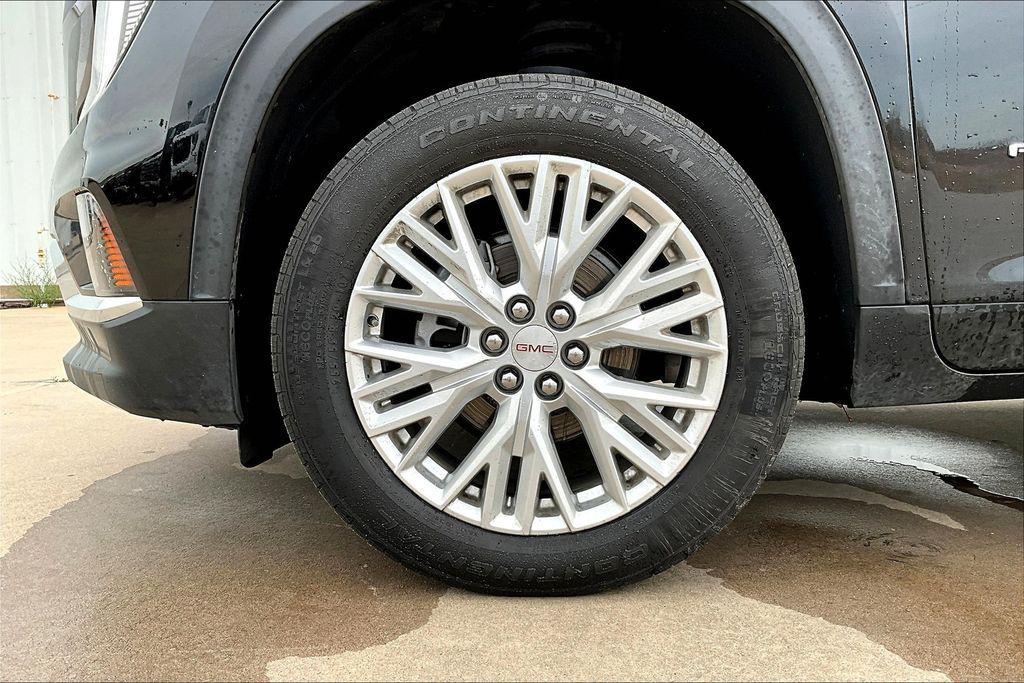 used 2024 GMC Acadia car, priced at $37,000