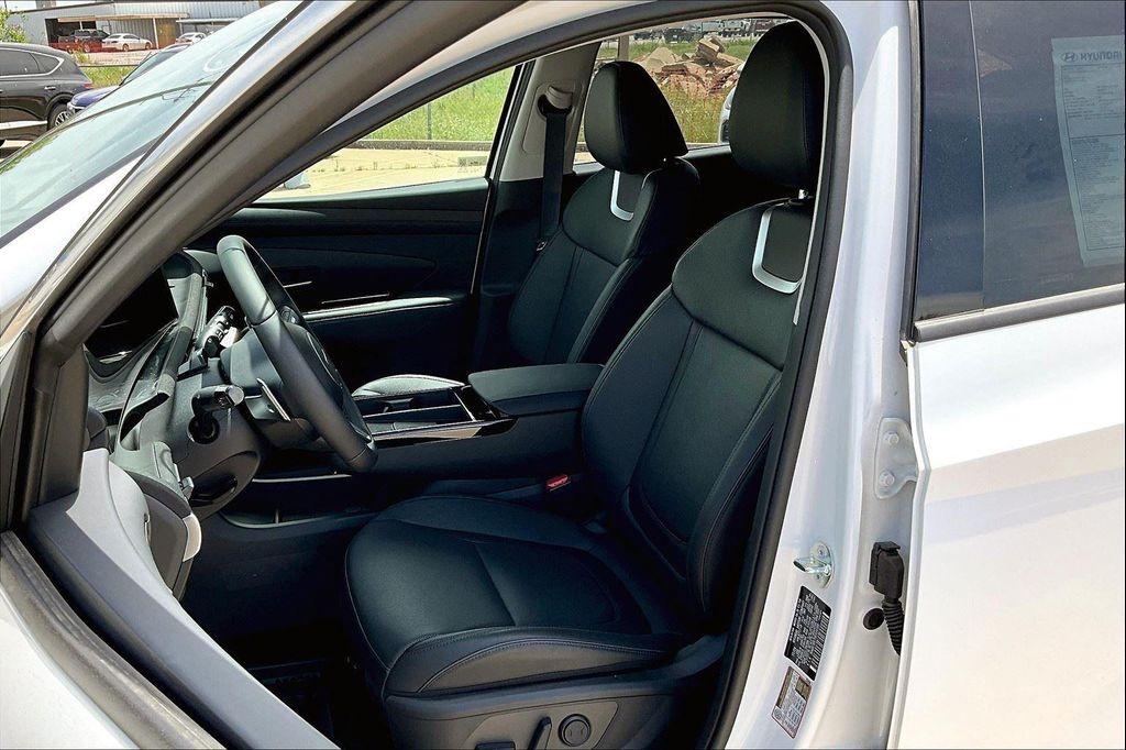 new 2025 Hyundai Tucson car, priced at $38,990