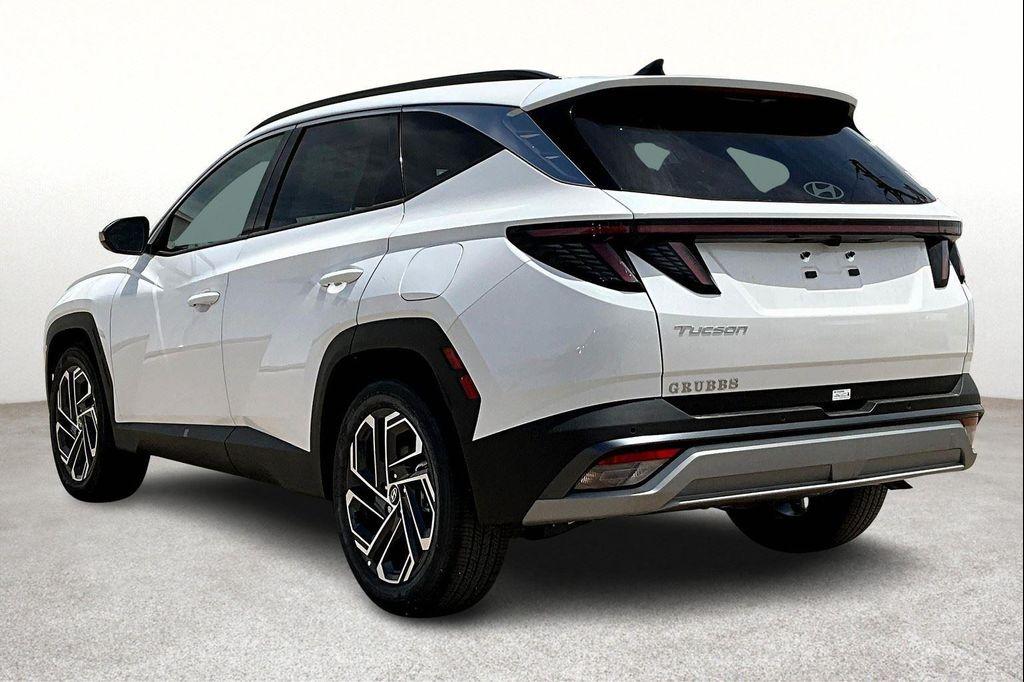 new 2025 Hyundai Tucson car, priced at $38,990