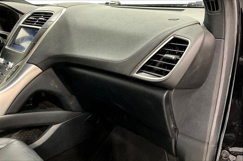 used 2020 Lincoln Nautilus car, priced at $26,000