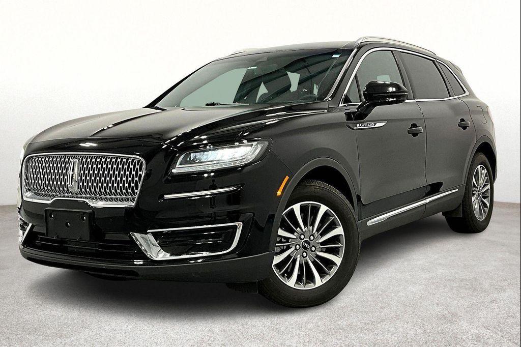 used 2020 Lincoln Nautilus car, priced at $26,000