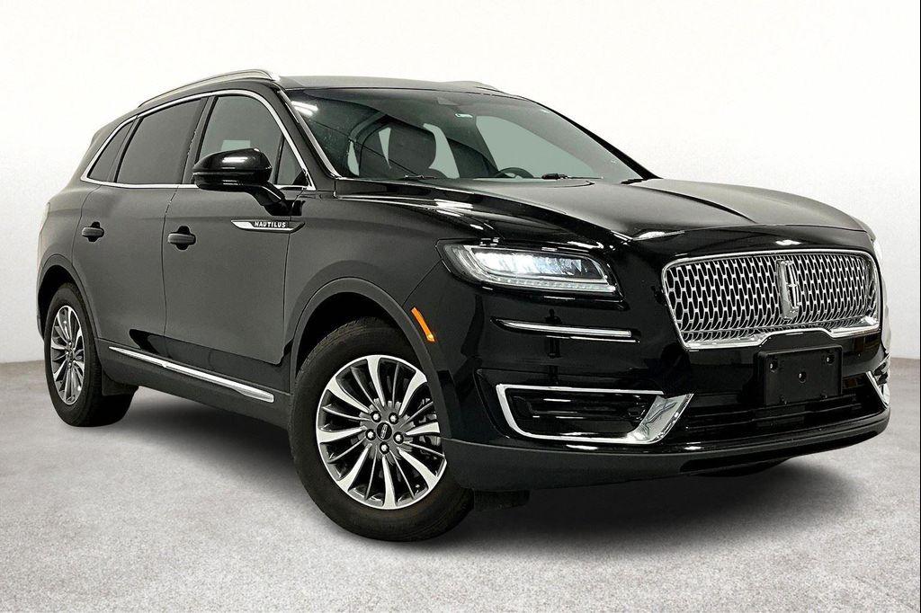 used 2020 Lincoln Nautilus car, priced at $26,000