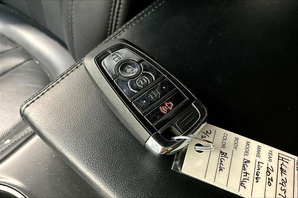 used 2020 Lincoln Nautilus car, priced at $26,000