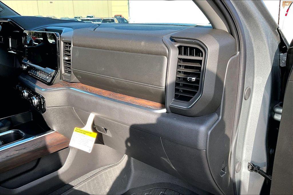 new 2026 GMC Sierra 1500 car, priced at $64,340