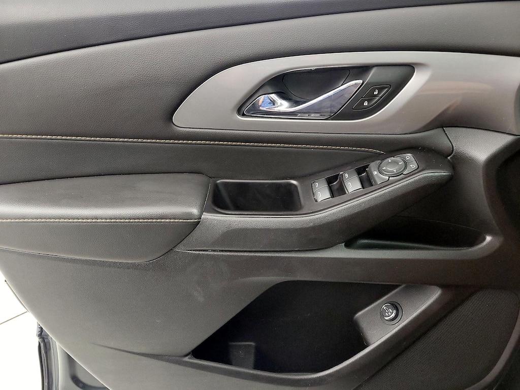 used 2020 Chevrolet Traverse car, priced at $22,998