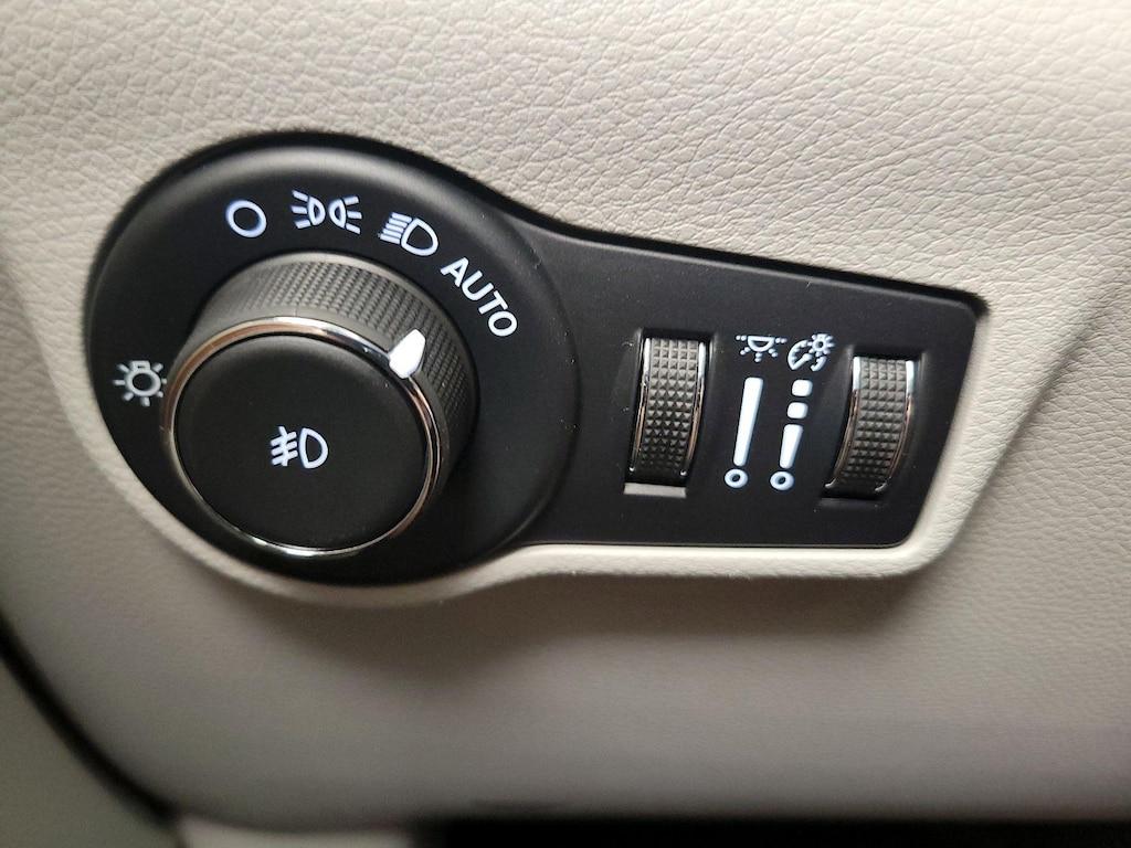 used 2022 Jeep Compass car, priced at $24,998